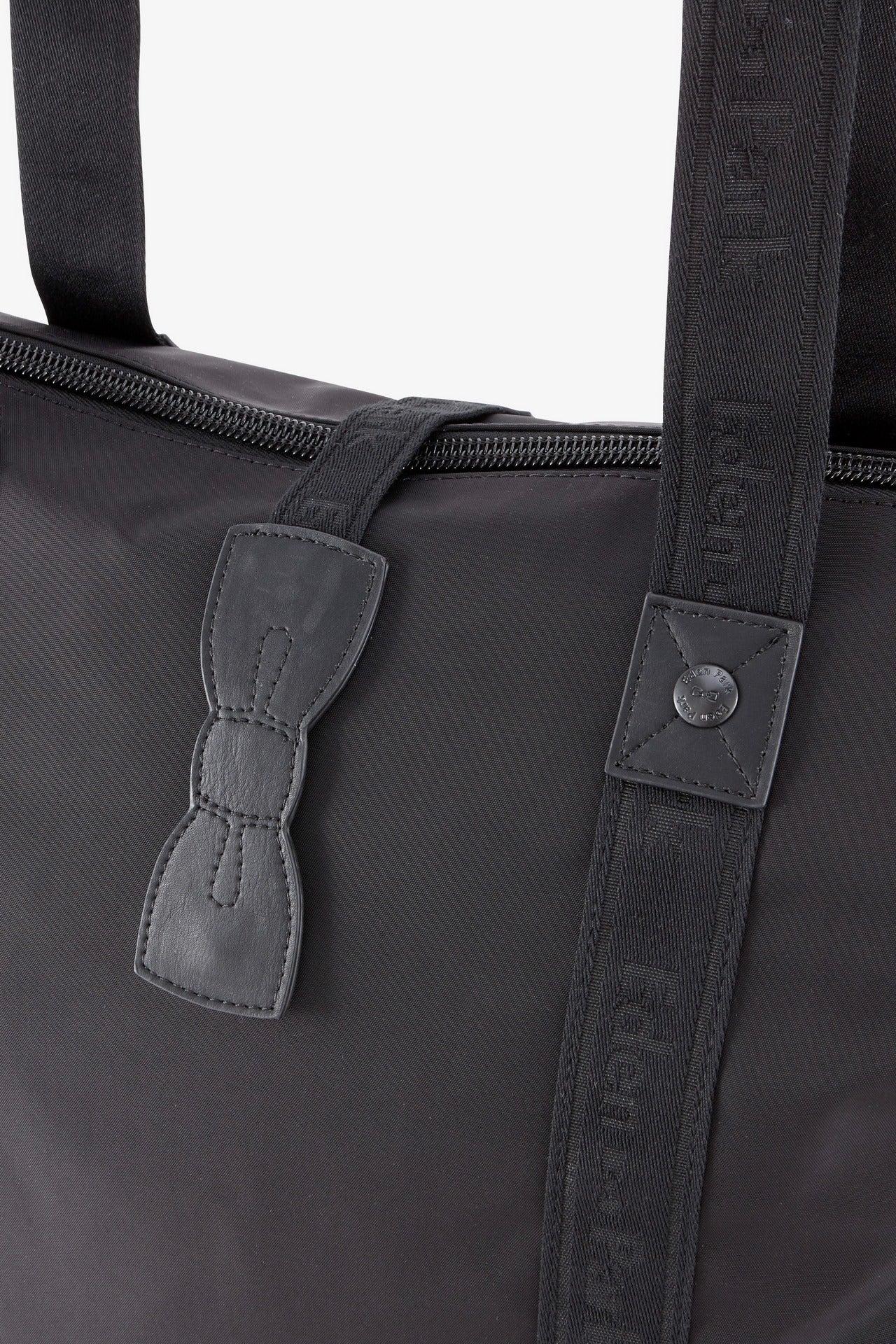 3940463-HEBAGSME0001-NO-d3