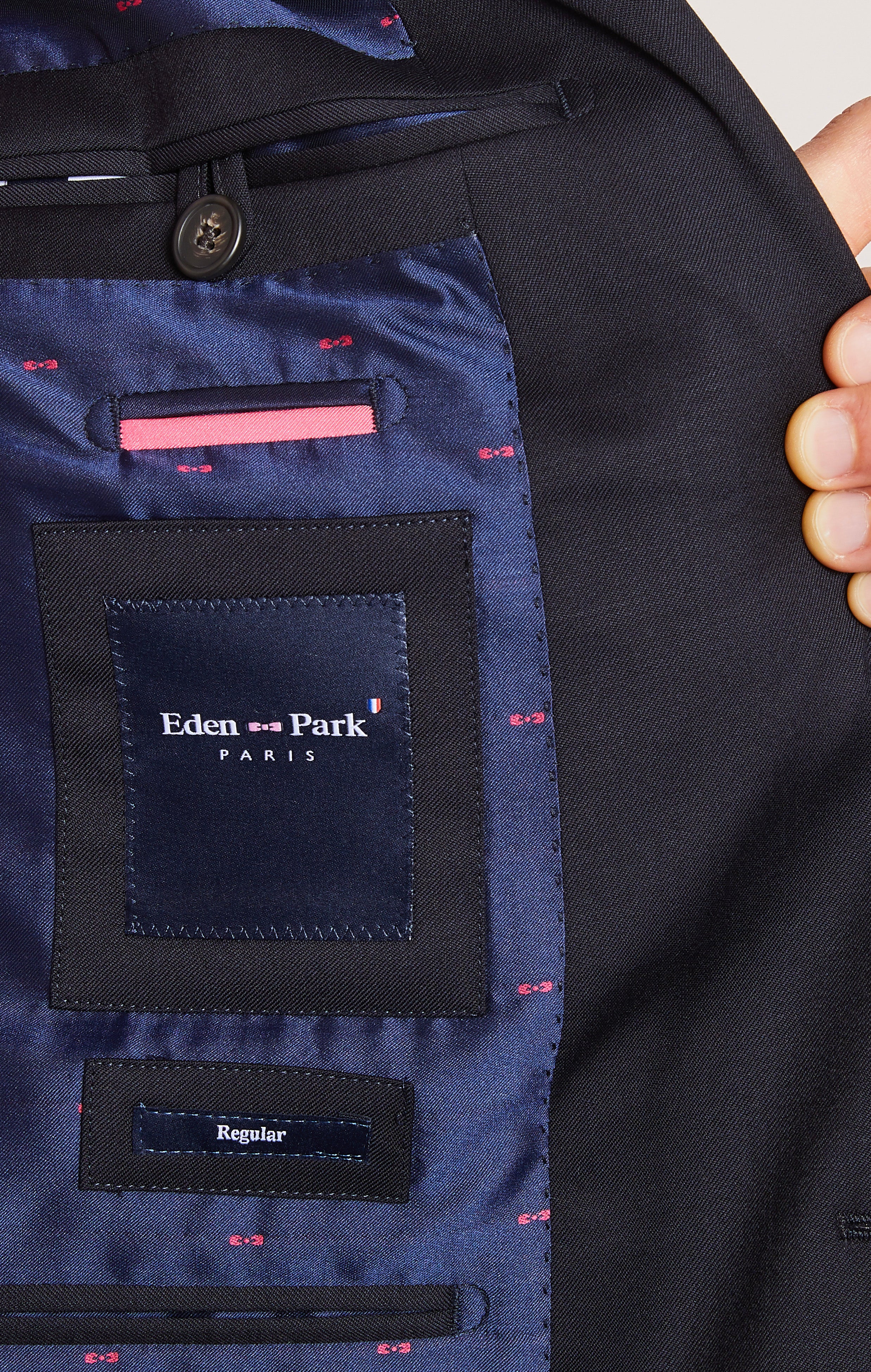 4130119-PPJAKBLE0006-BLF-d4_1_33b42bc4-1dd8-4dc2-9443-4b5a1a129324