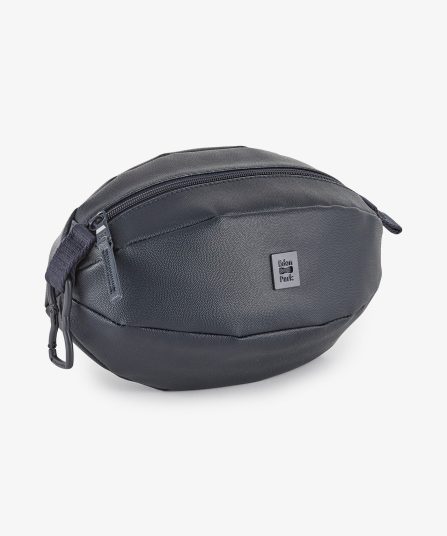 Trousse ovale bleu foncé