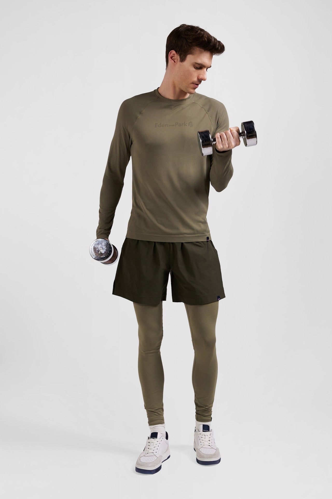 E24BASSH0009_KAM11_4