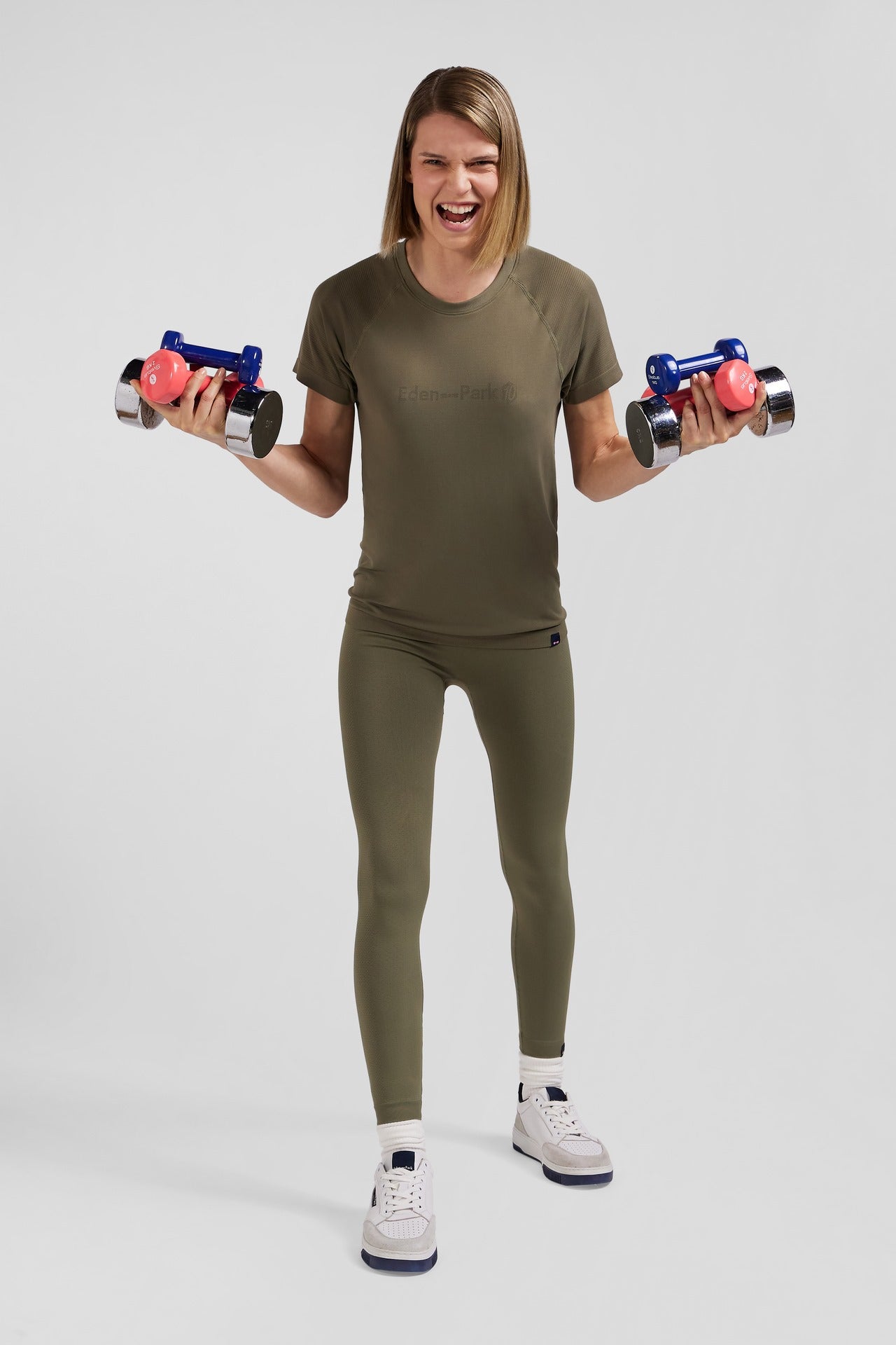 E24MAIJO0002_KAM11_4