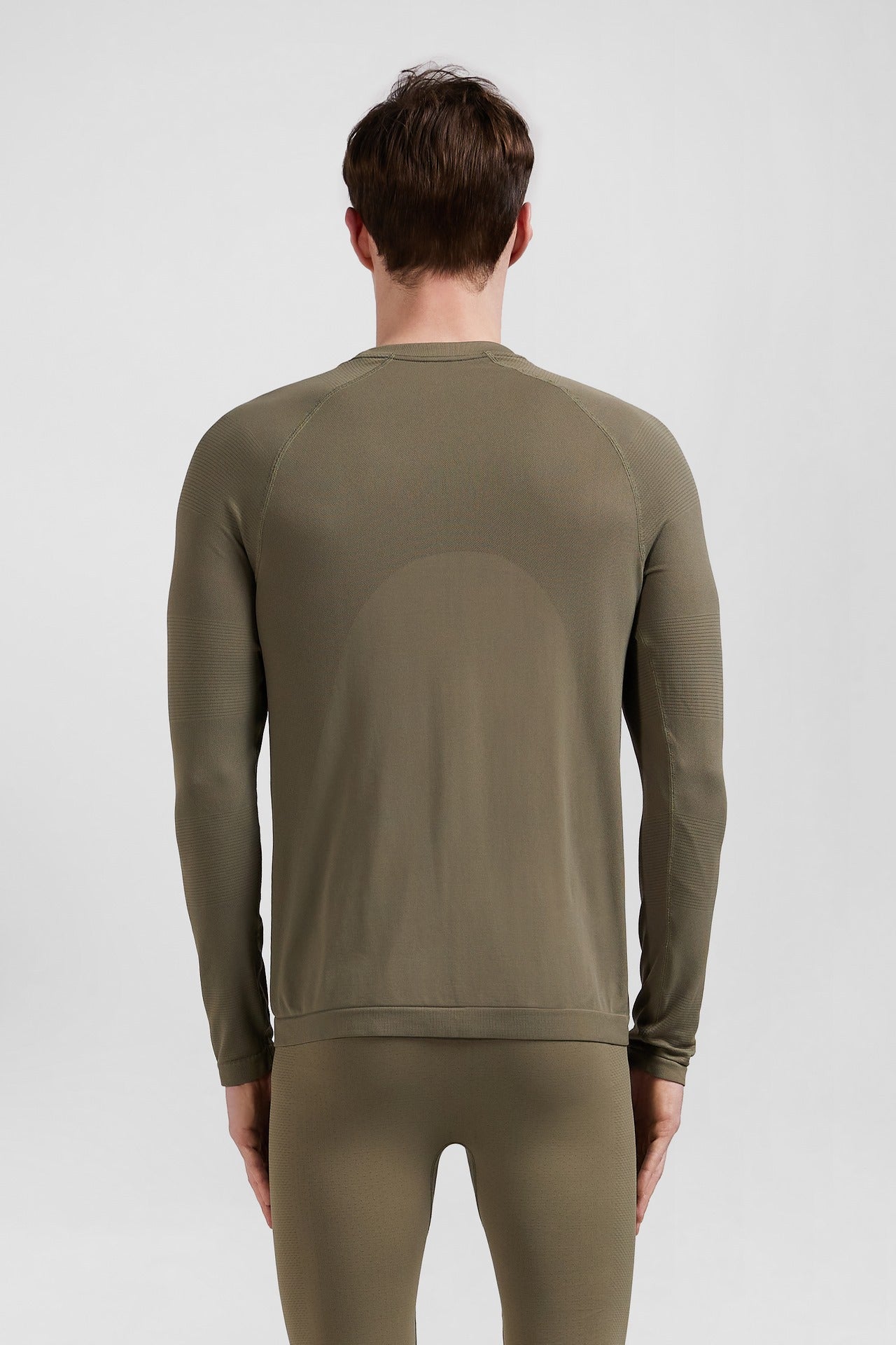 E24MAITL0004_KAM11_3