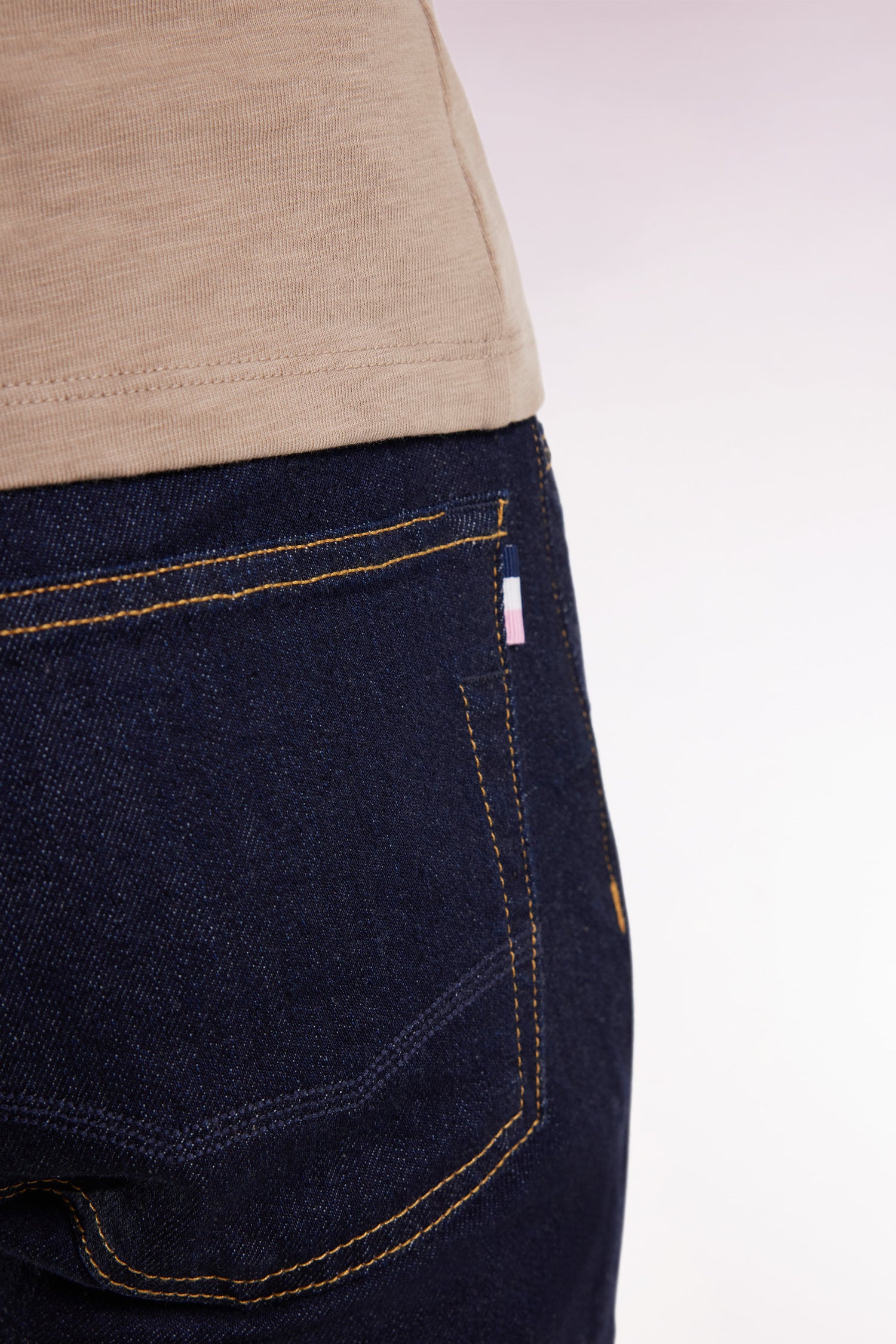 H25BAS5P0005_BLF_c-hd-mfacepp