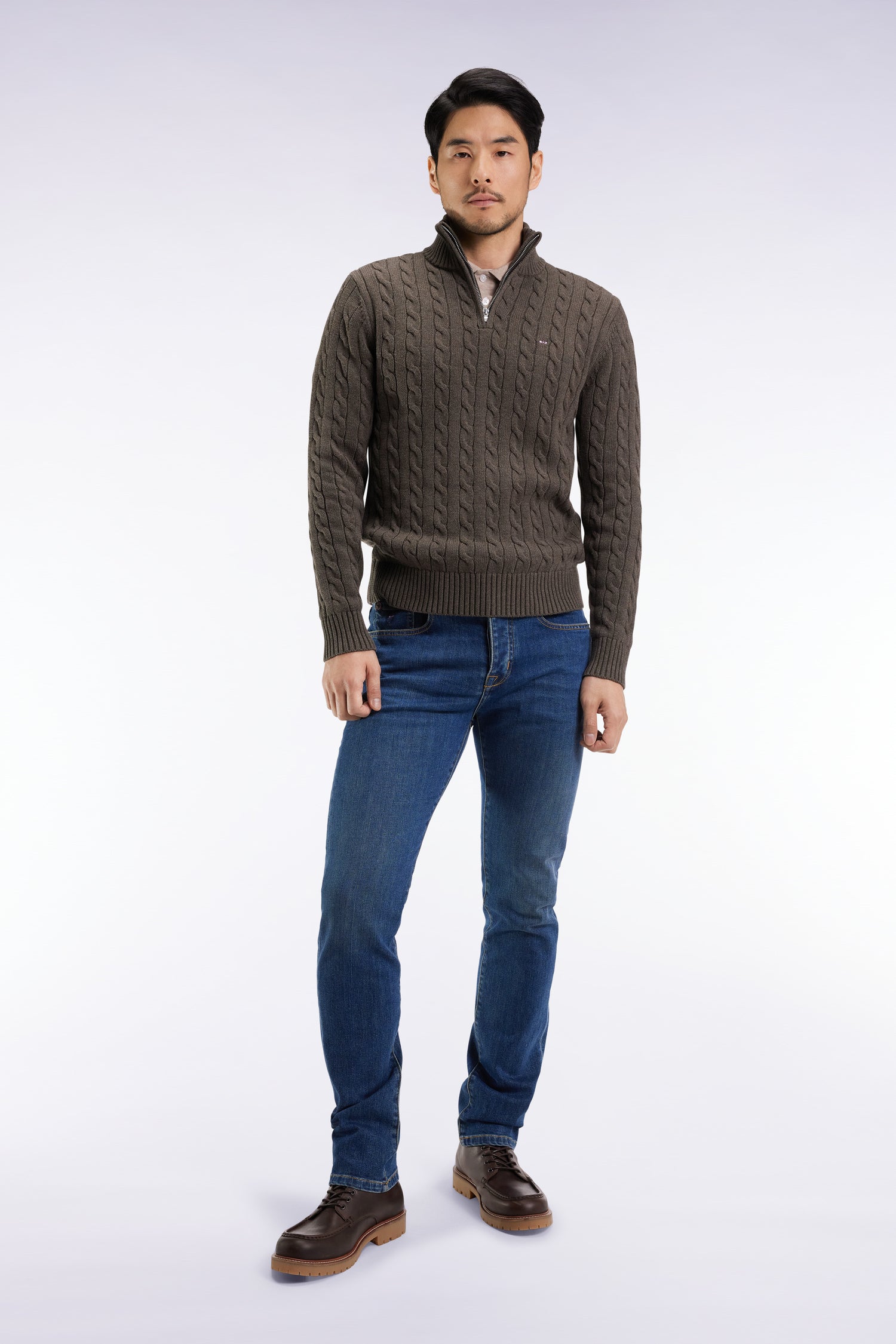 H25BAS5P0007_BLF2_a-hd-mface