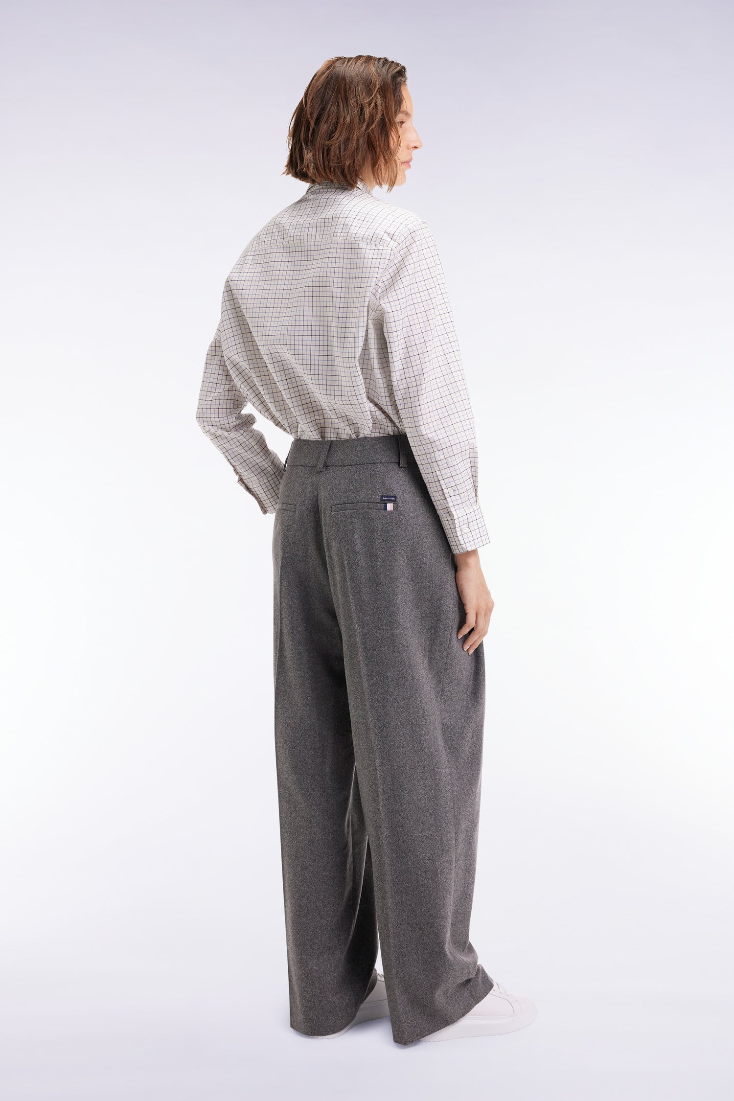 H25BASPA0031_GRF_e-hd-mdos