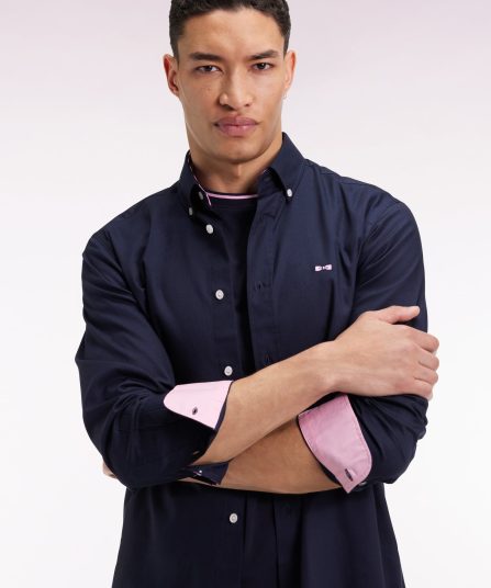 Chemise en coton pinpoint marine broderie 10 dos coupe droite