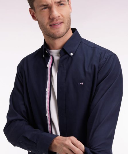 Chemise en coton pinpoint marine broderie dos coupe droite