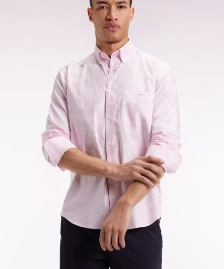Chemise rayée en coton rose coupe droite