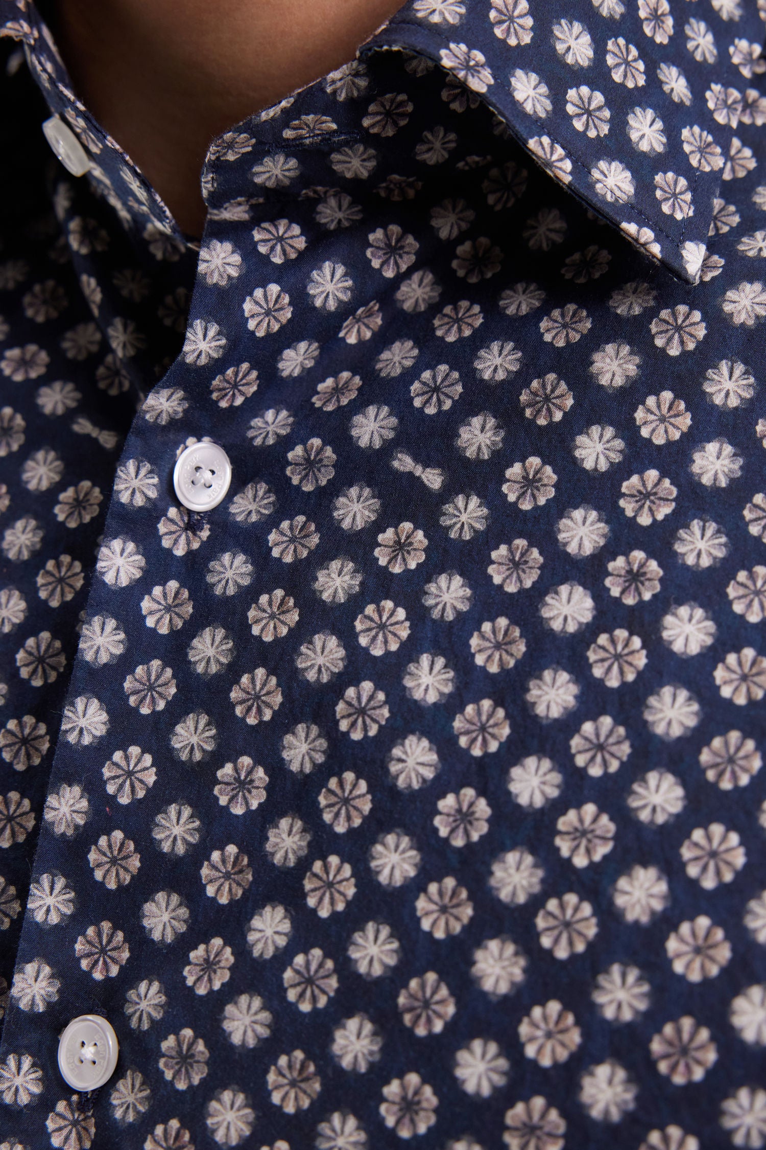 H25CHECL0067_BLF_d-hd-mfacepp