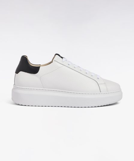 Baskets basses en cuir blanc
