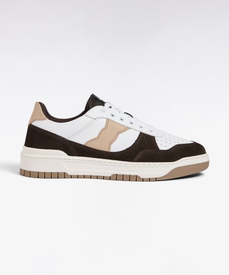 Sneakers bimatières en cuir lisse blanc et cuir suédé marron