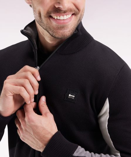 Cardigan en coton noir à intérieur de manches contrasté