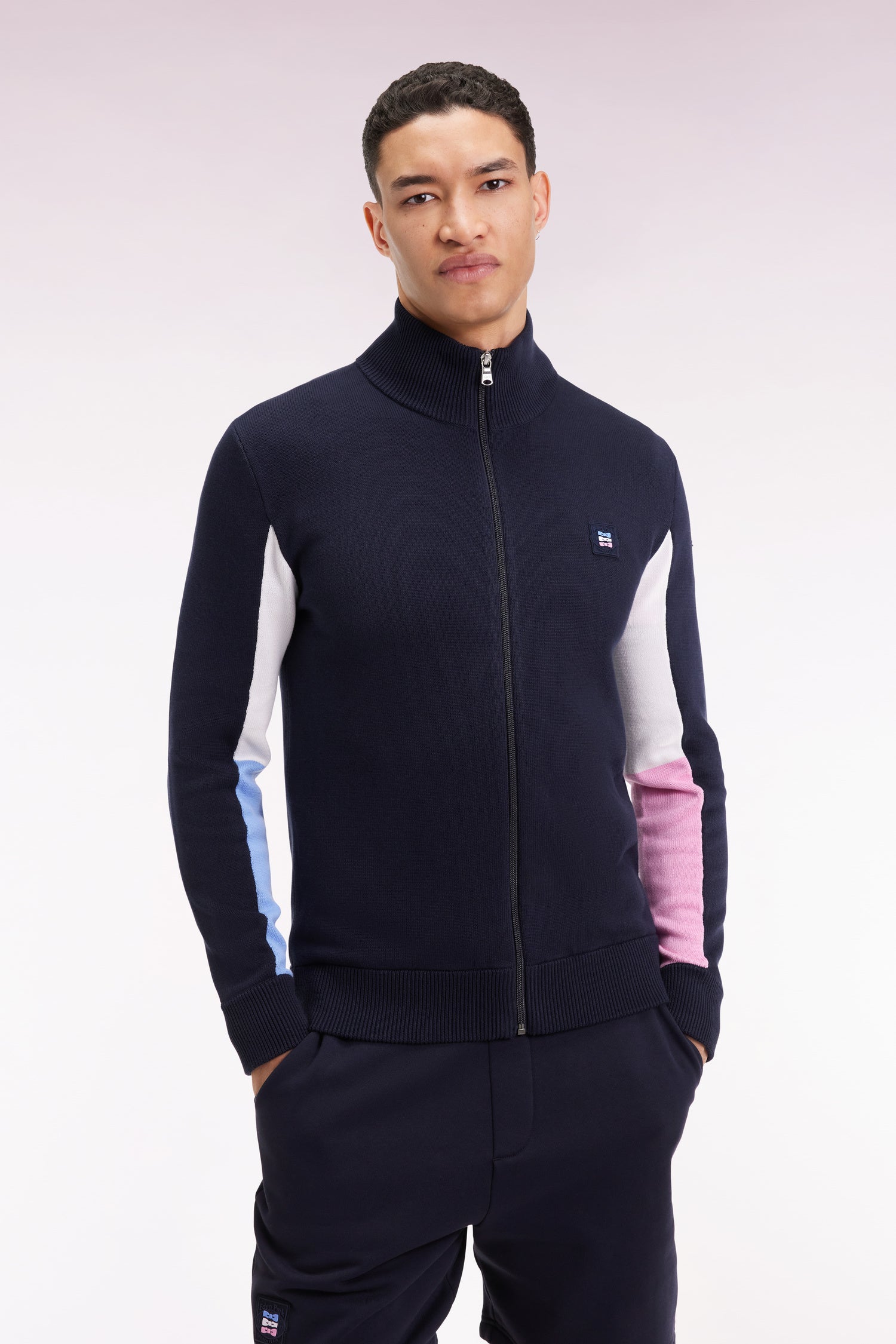 H25MAICA0003_ROM_a-hd-mface