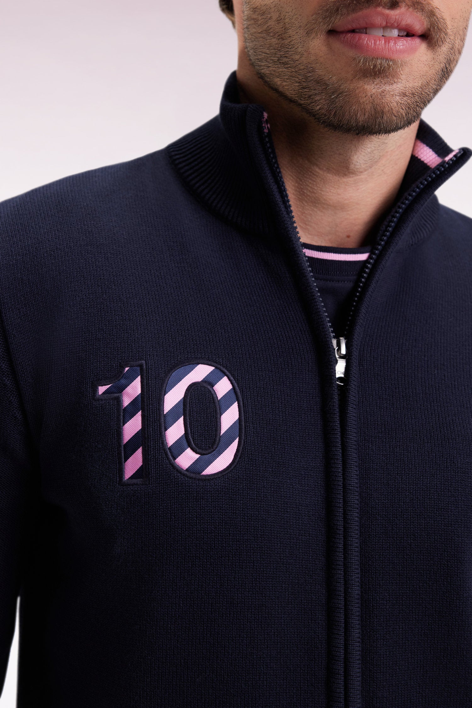 H25MAICA0016_BLF_d-hd-mfacepp