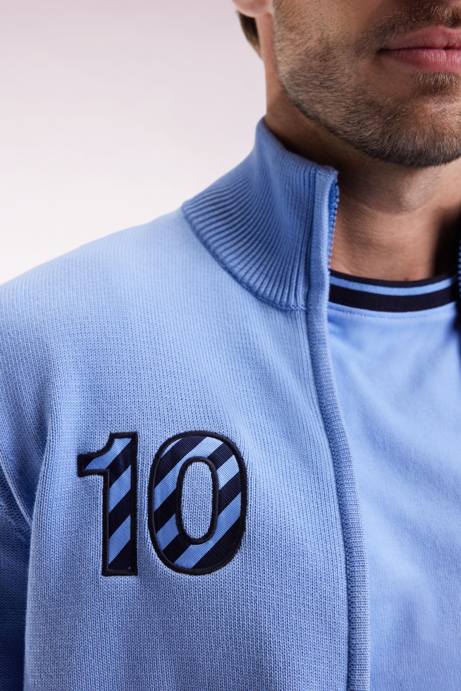 H25MAICA0016_BLM12_d-hd-mfacepp