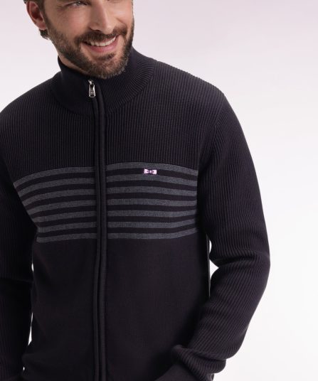 Cardigan zippé en coton noir à rayures grises coupe droite