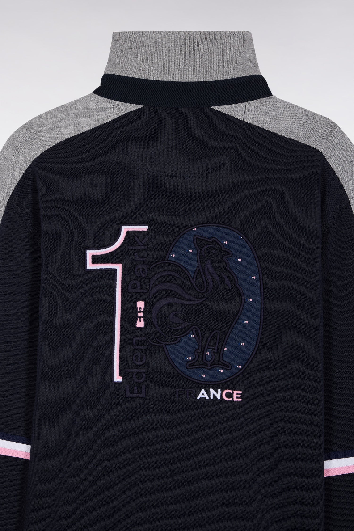 H25MAIML0044_BLF_f-hd-dos