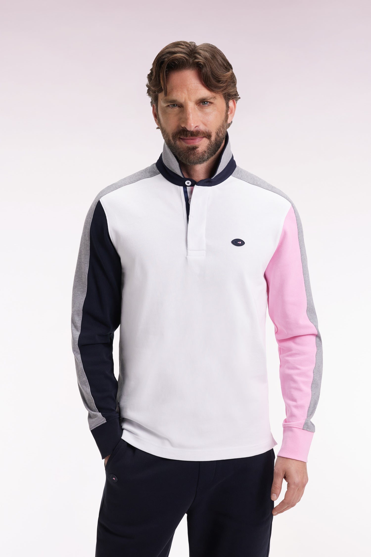 H25MAIML0045_BC_a-hd-mface