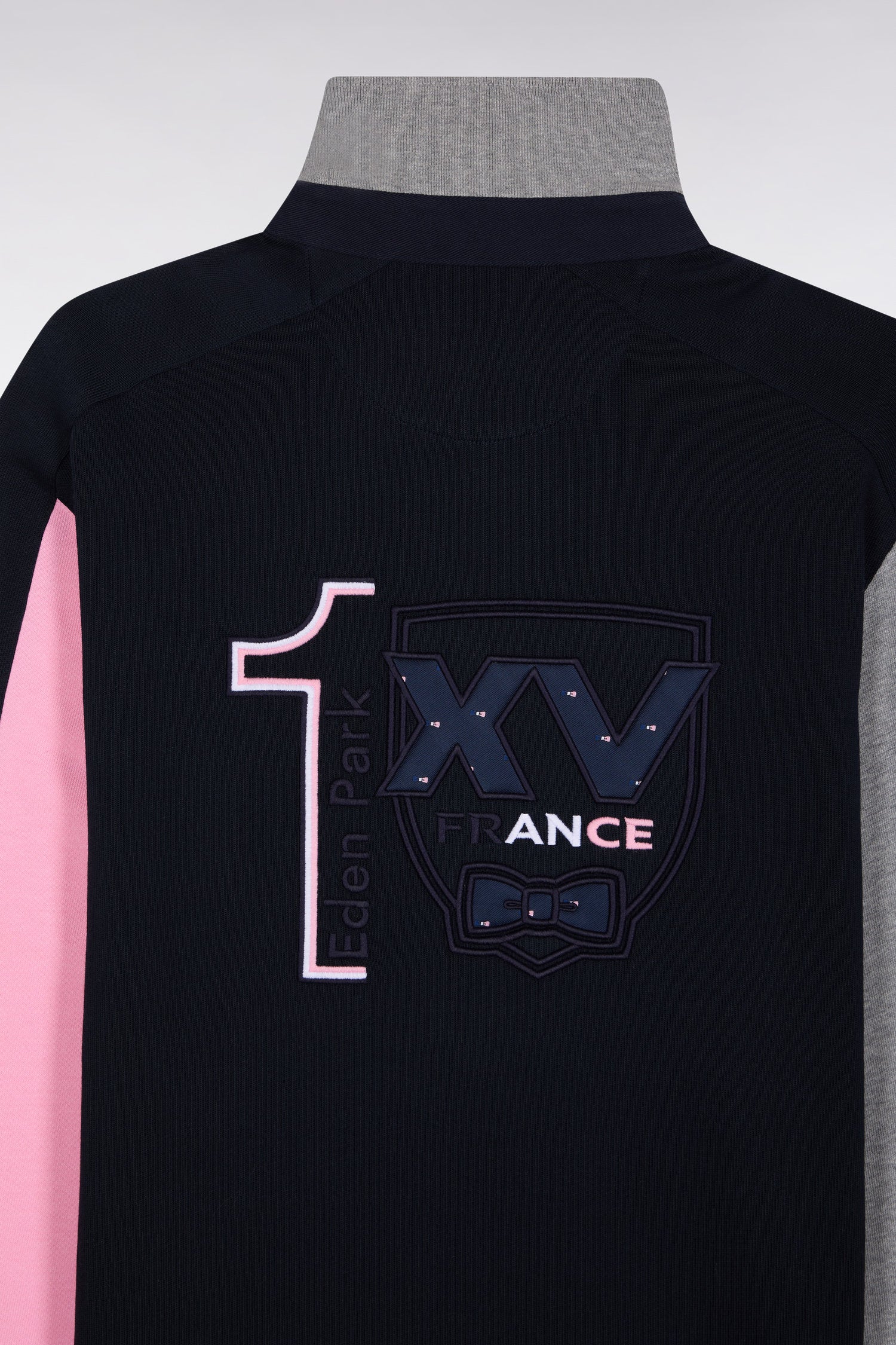 H25MAIML0045_BLF_f-hd-dos