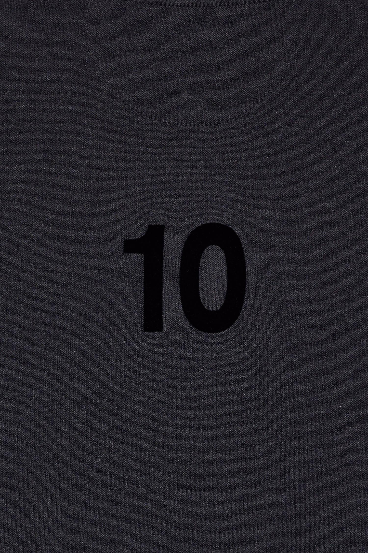 H25MAIPC0044_GRF11_f-hd-dos