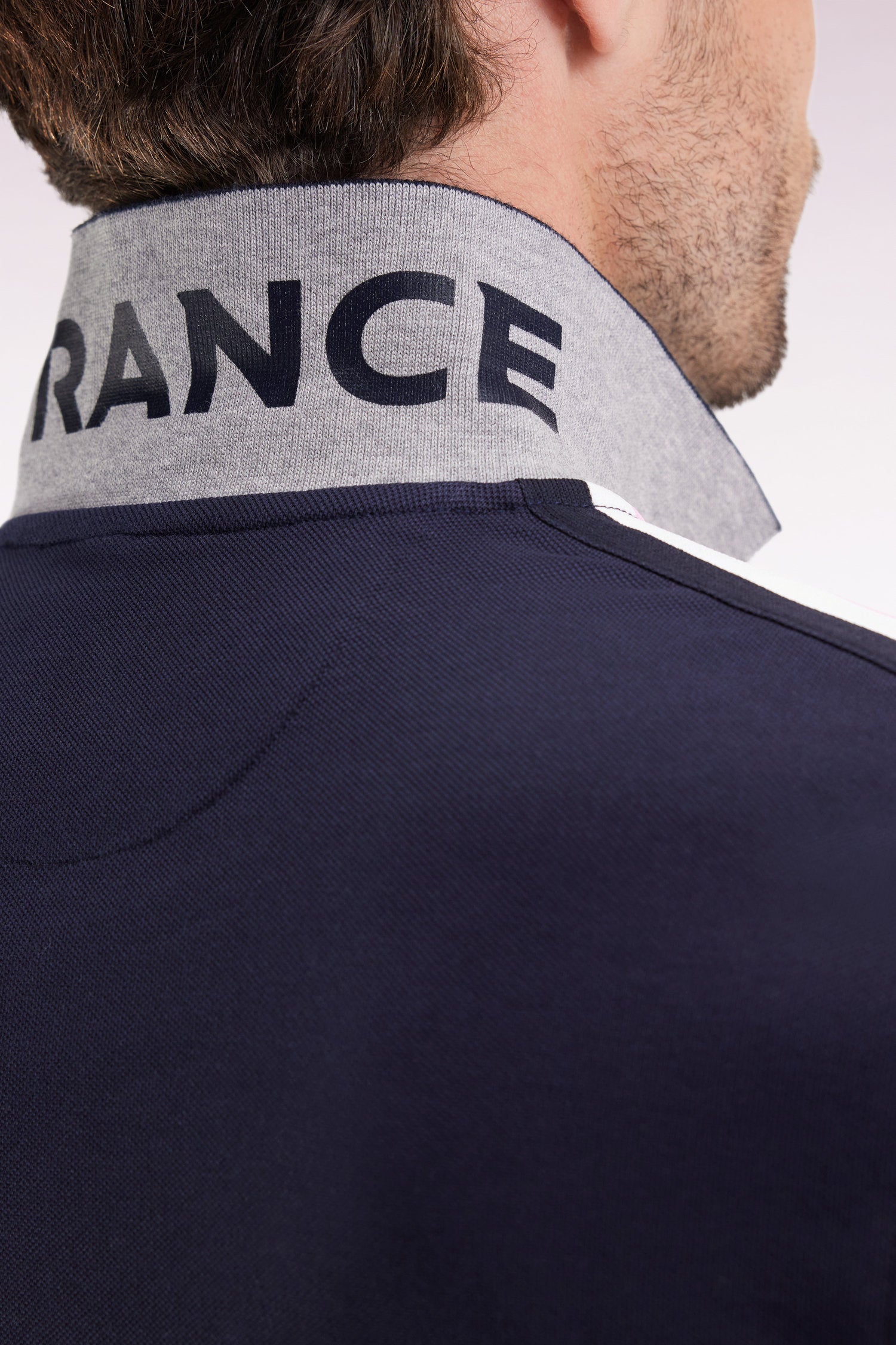 H25MAIPC0053_BLF_d-hd-mfacepp