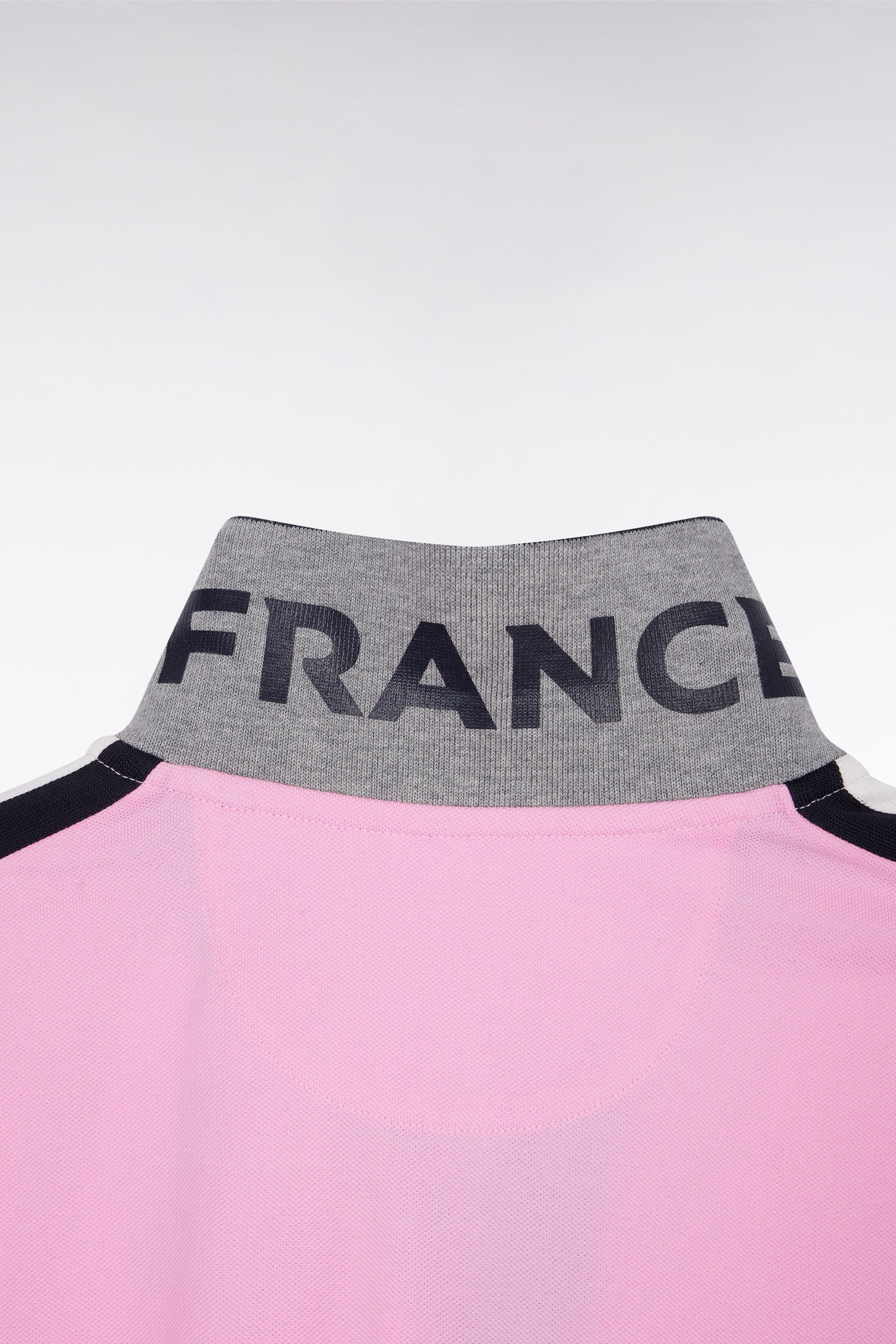 H25MAIPC0053_ROM_b-hd-face