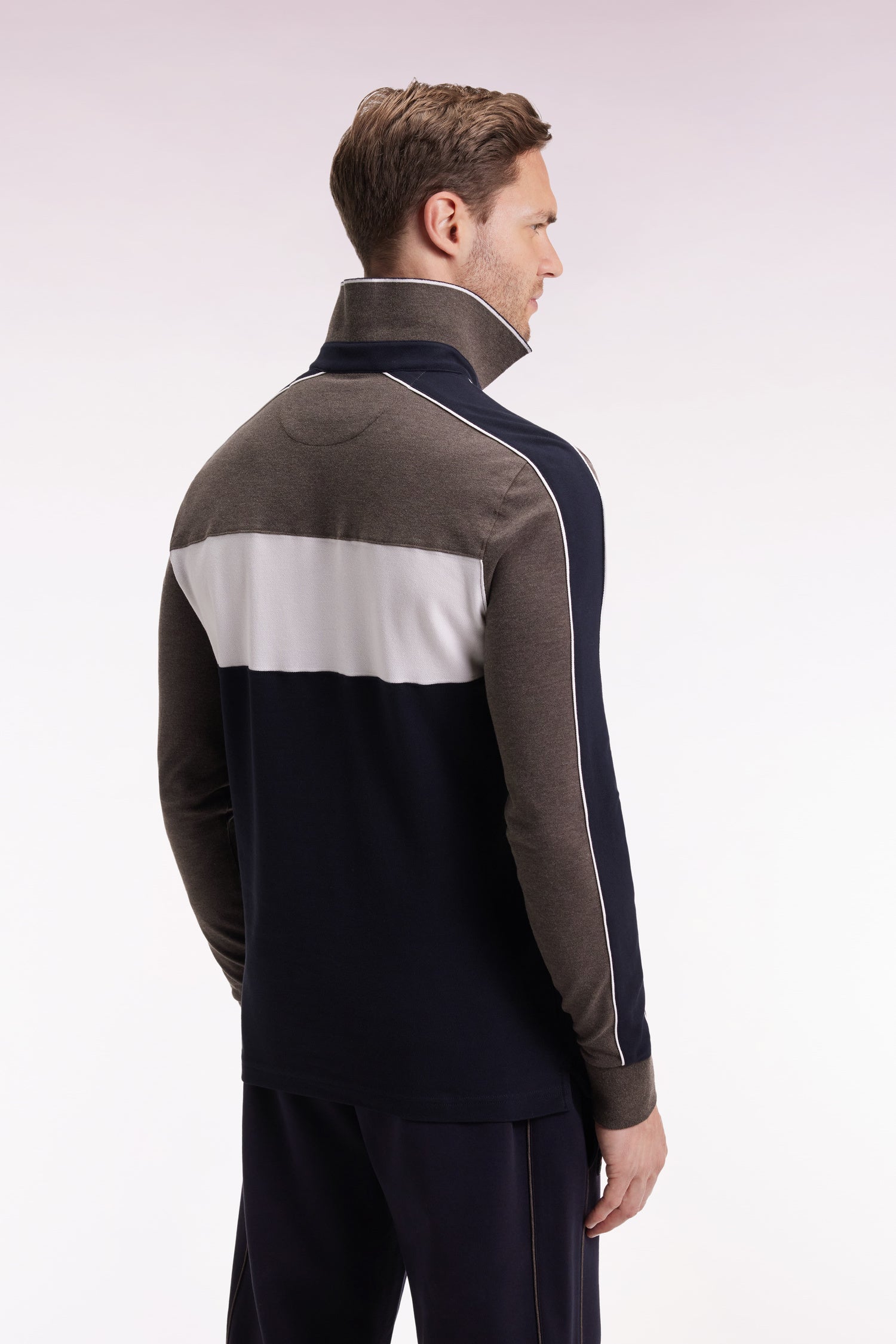 H25MAIPL0007_MAM20_e-hd-mdos