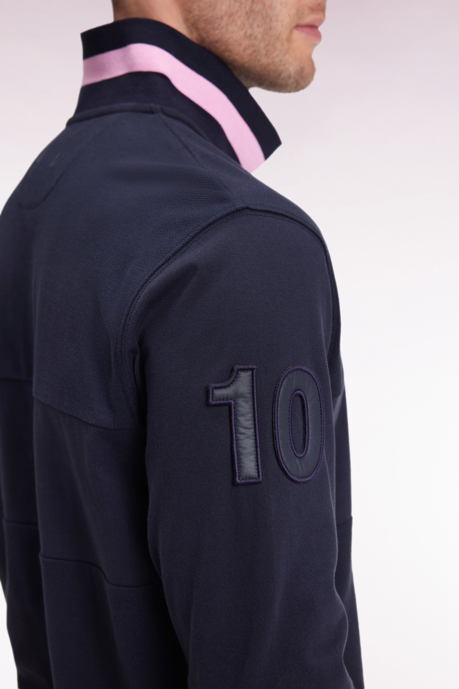 H25MAIPL0015_BLF_d-hd-mfacepp