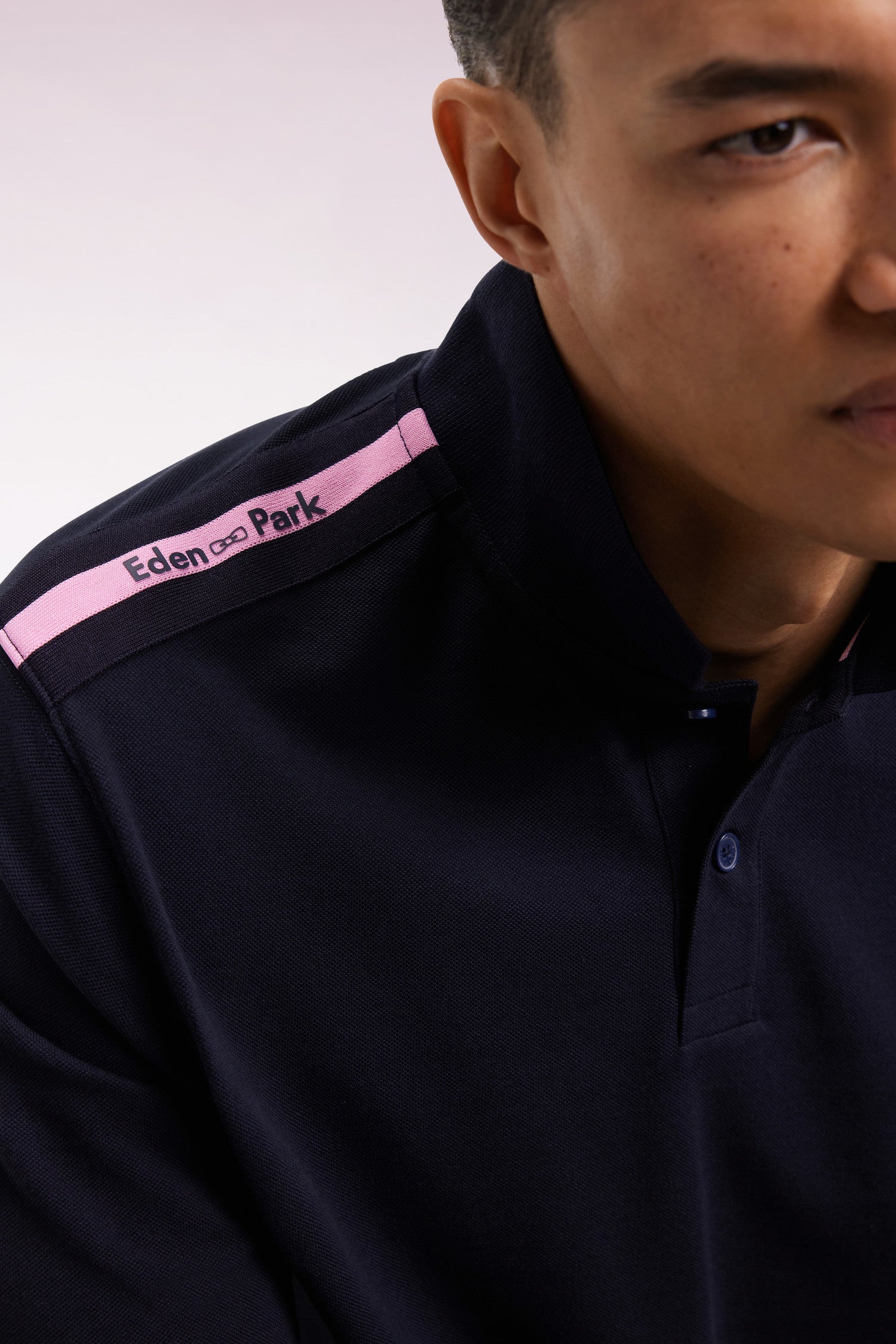 H25MAIPL0020_BLF_d-hd-mfacepp