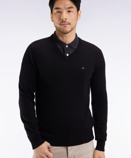 Pull col V en laine et coton noir
