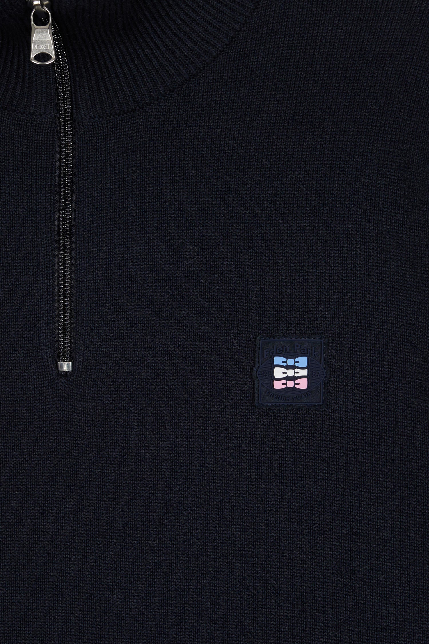 H25MAIPU0009_ROM_b-hd-face