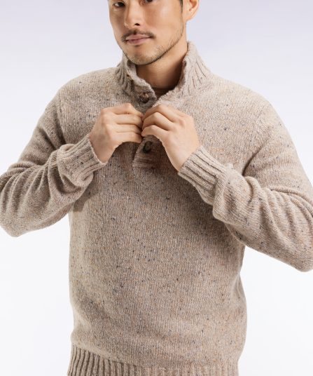 Pull col montant en laine vierge mélangée beige