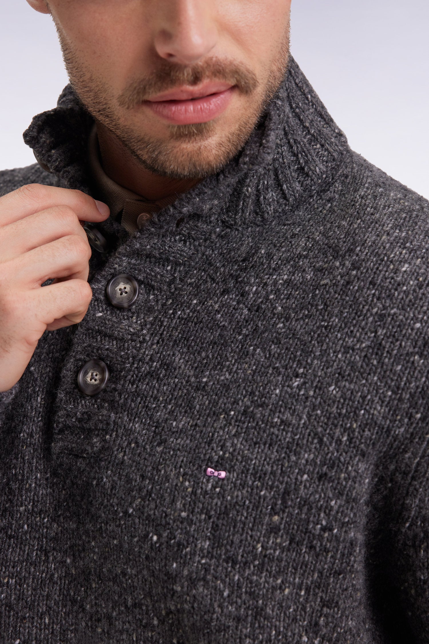 H25MAIPU0011_GRF13_c-hd-mfacepp