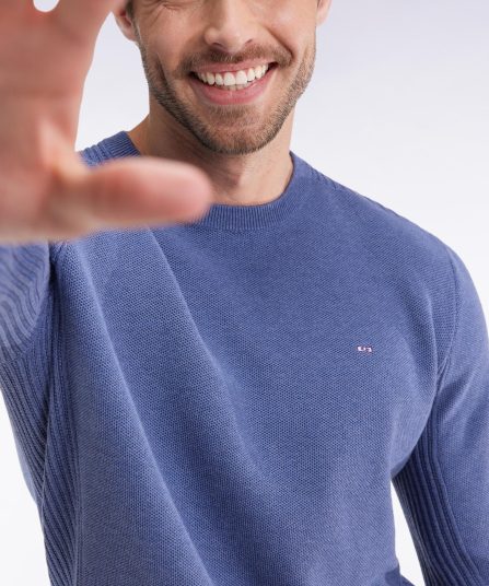 Pull col rond en coton nid d'abeille bleu