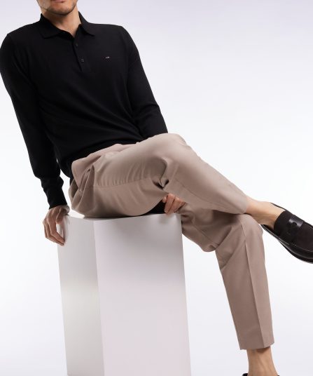 Pull col maillot en laine mérinos noir