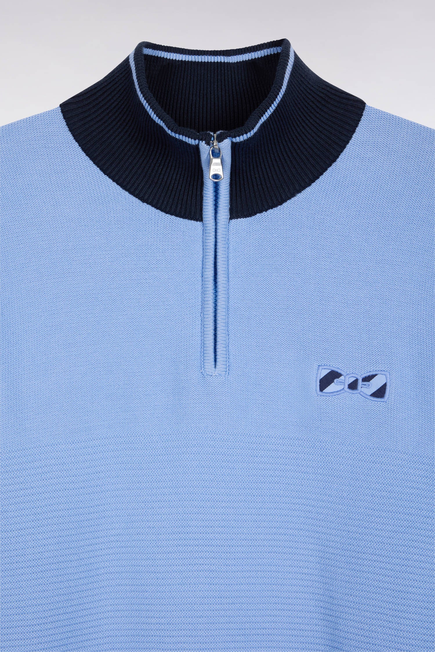 H25MAIPU0044_BLM12_f-hd-dos