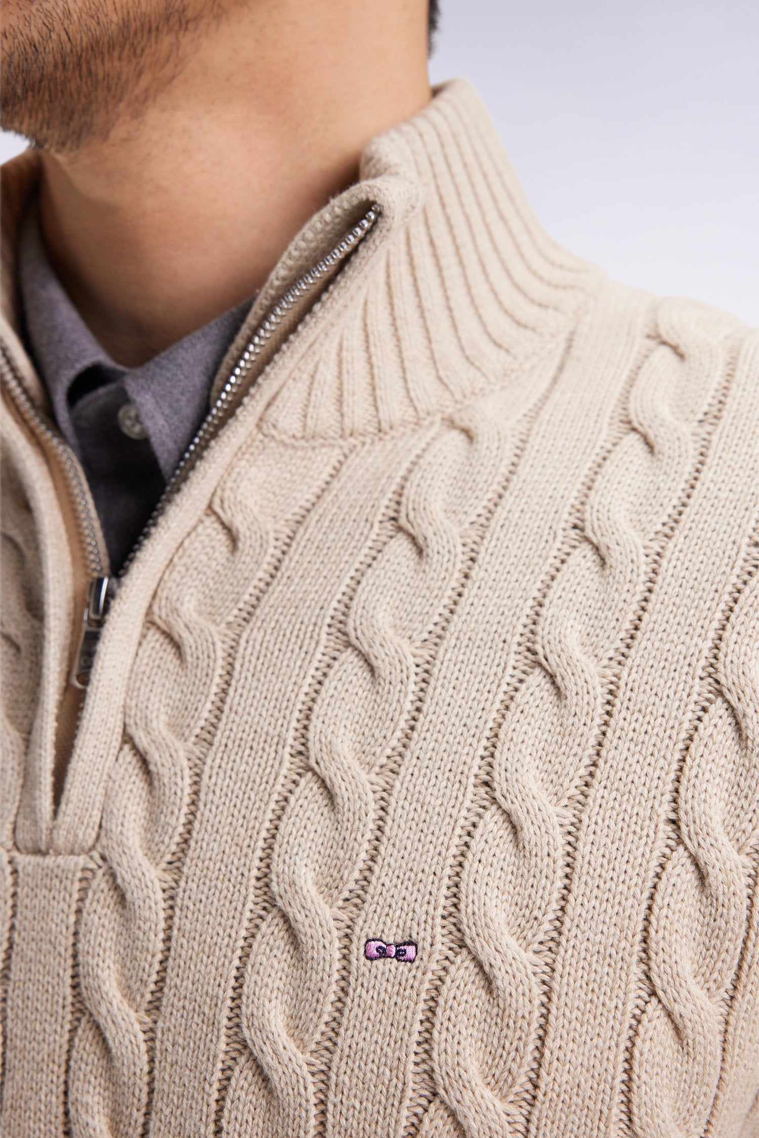 H25MAIPU0046_BEM25_c-hd-mfacepp