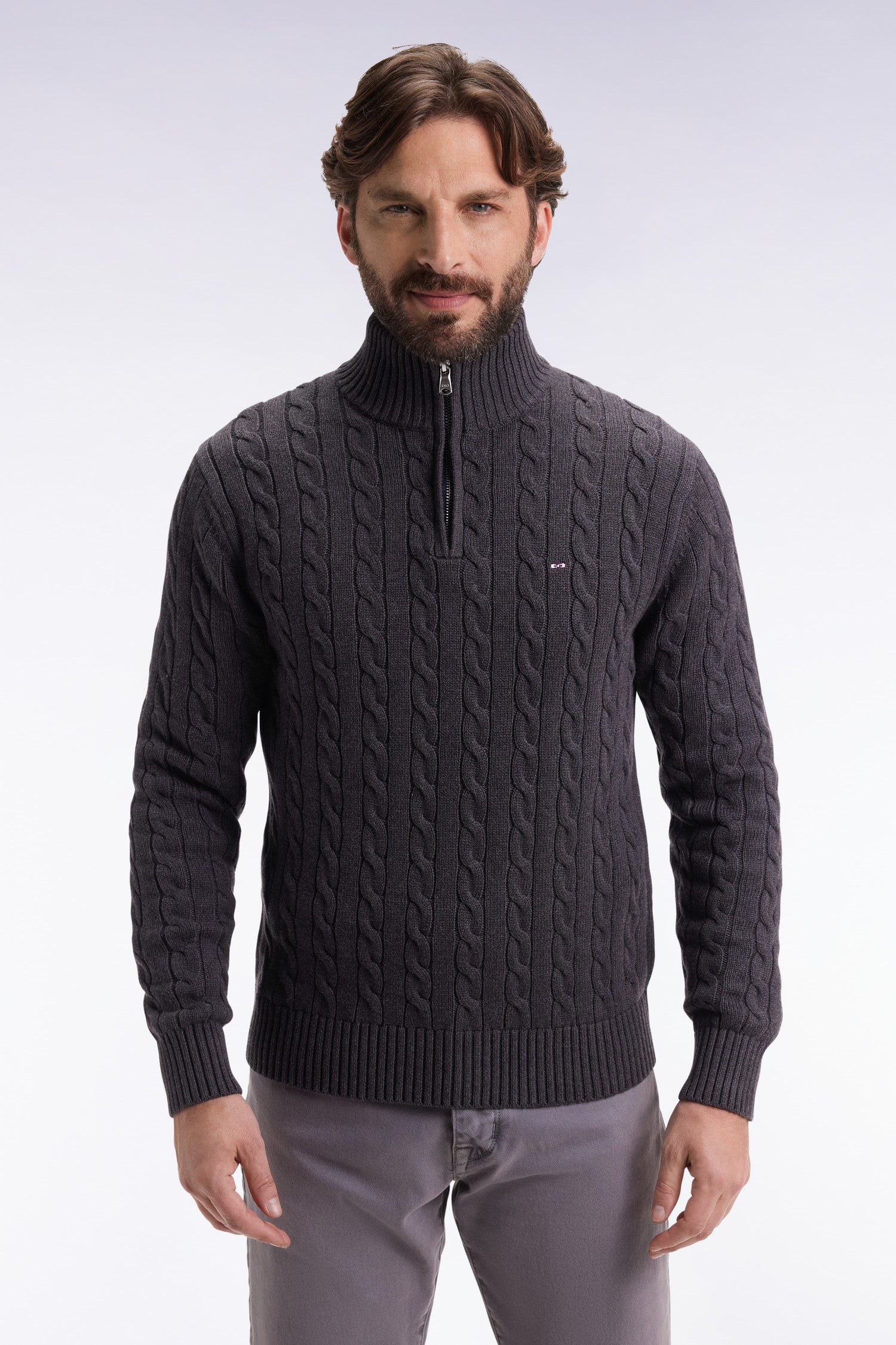 H25MAIPU0046_GRF7_a-hd-mface