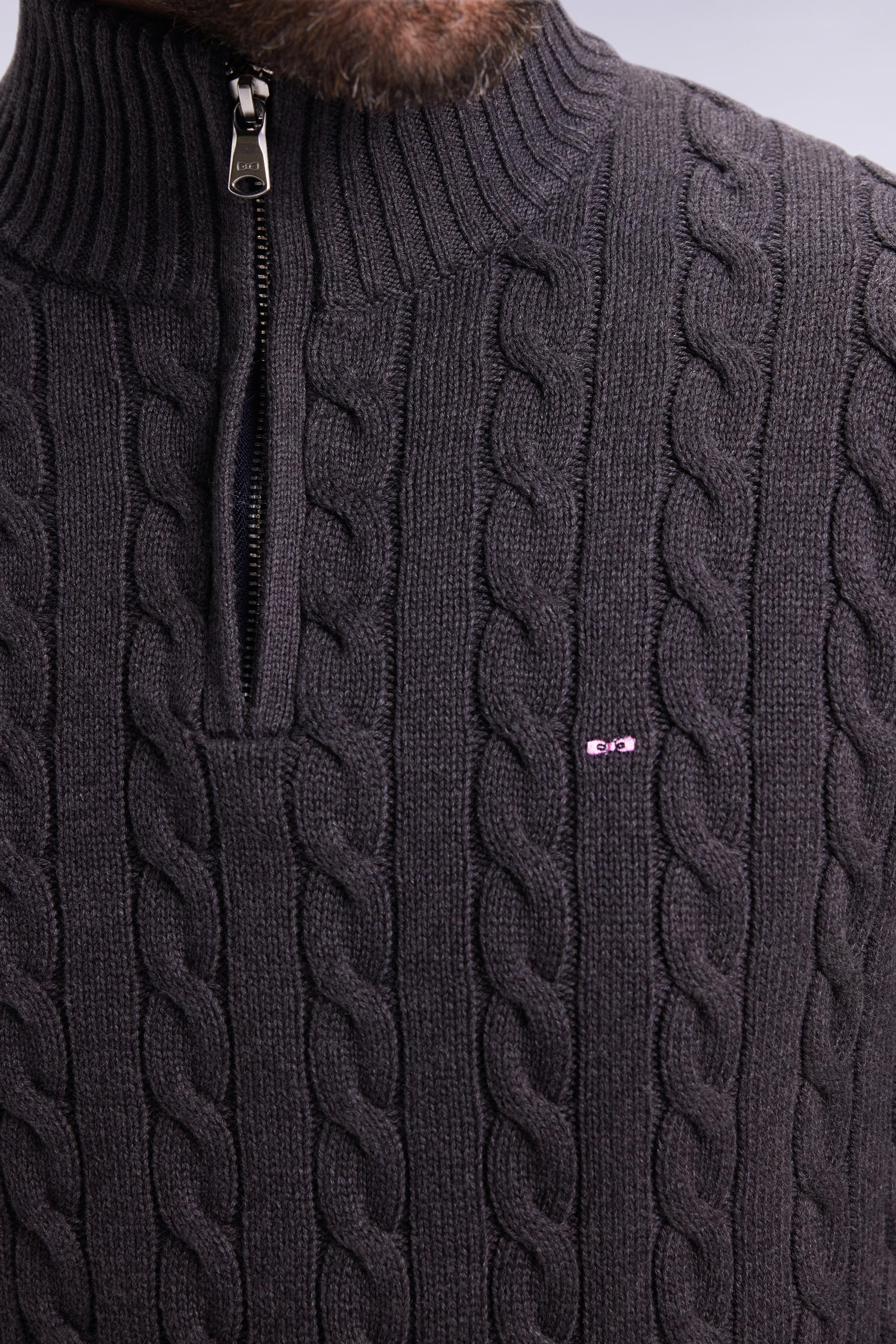 H25MAIPU0046_GRF7_d-hd-mfacepp