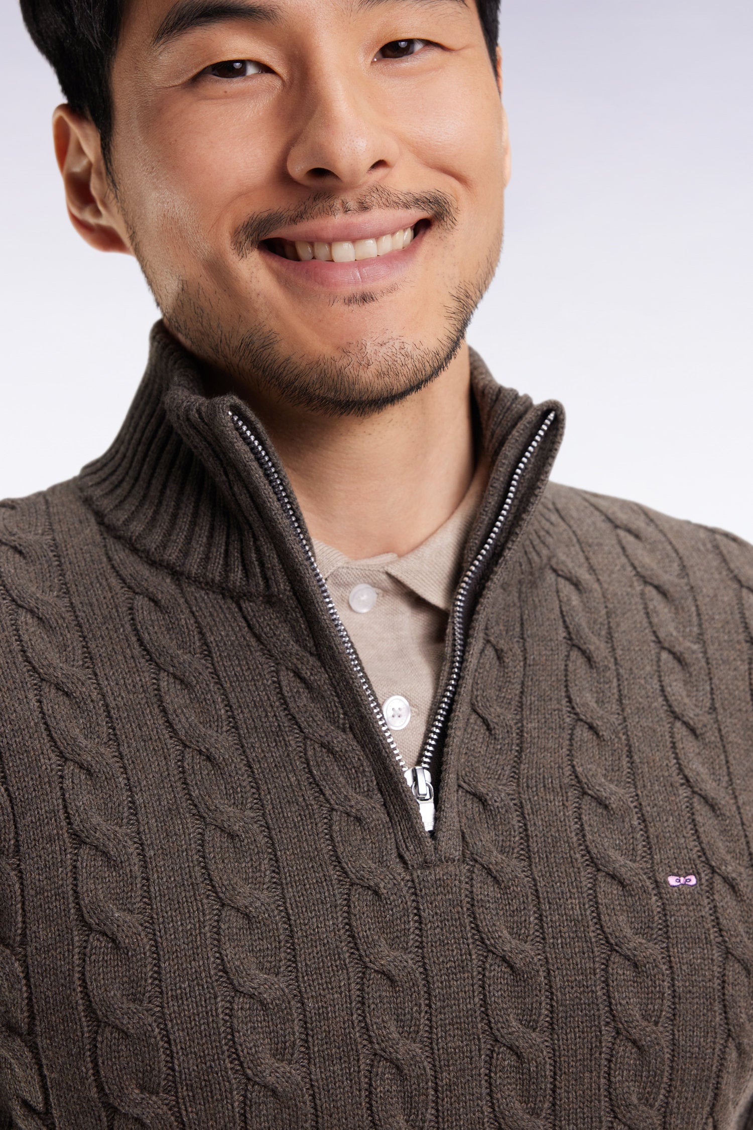 H25MAIPU0046_MAM20_c-hd-mfacepp