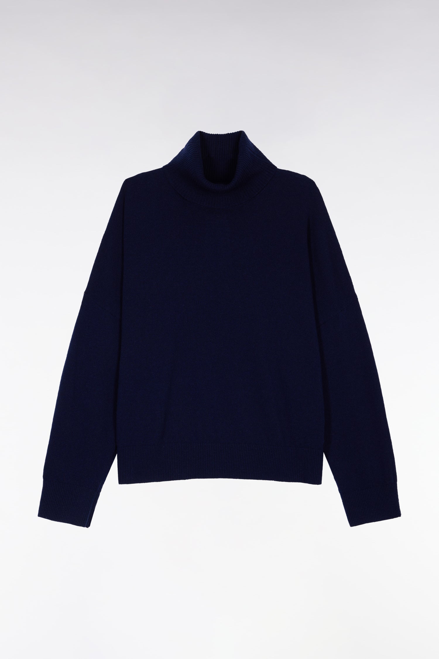 H25MAIPU0078_BLF_b-hd-face