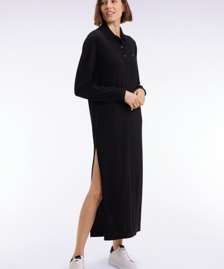 Robe en laine mérinos noire à col polo