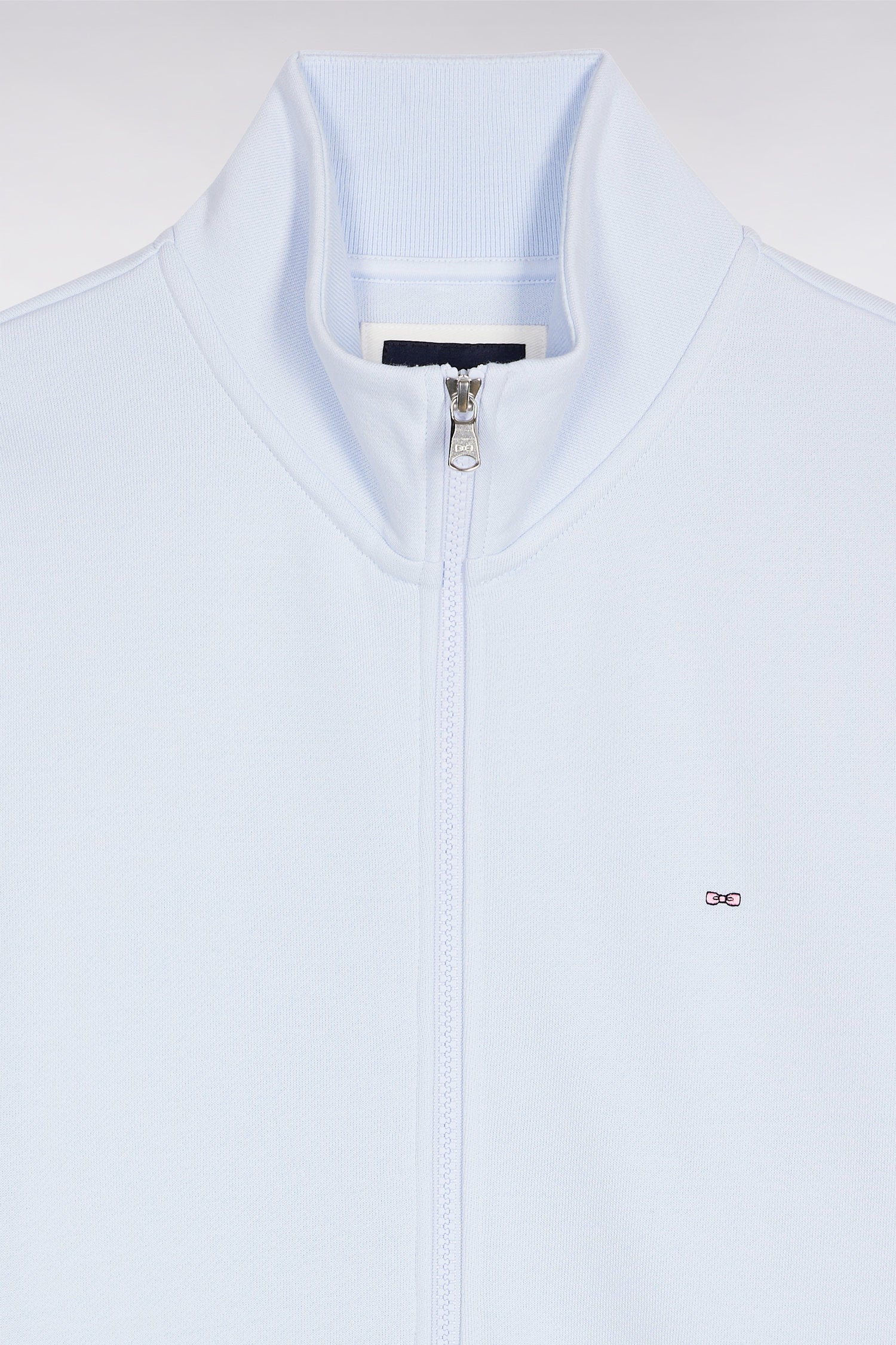 H25MAISW0003_BLC25_b-hd-face