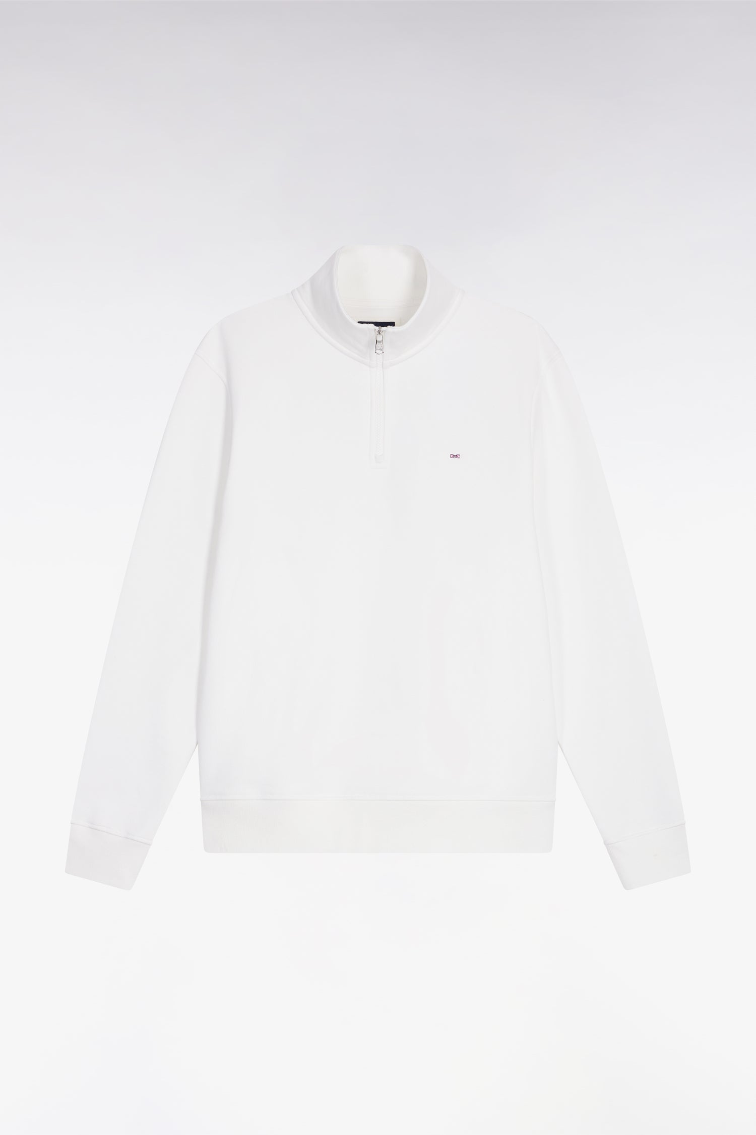 H25MAISW0016_ECC_b-hd-face