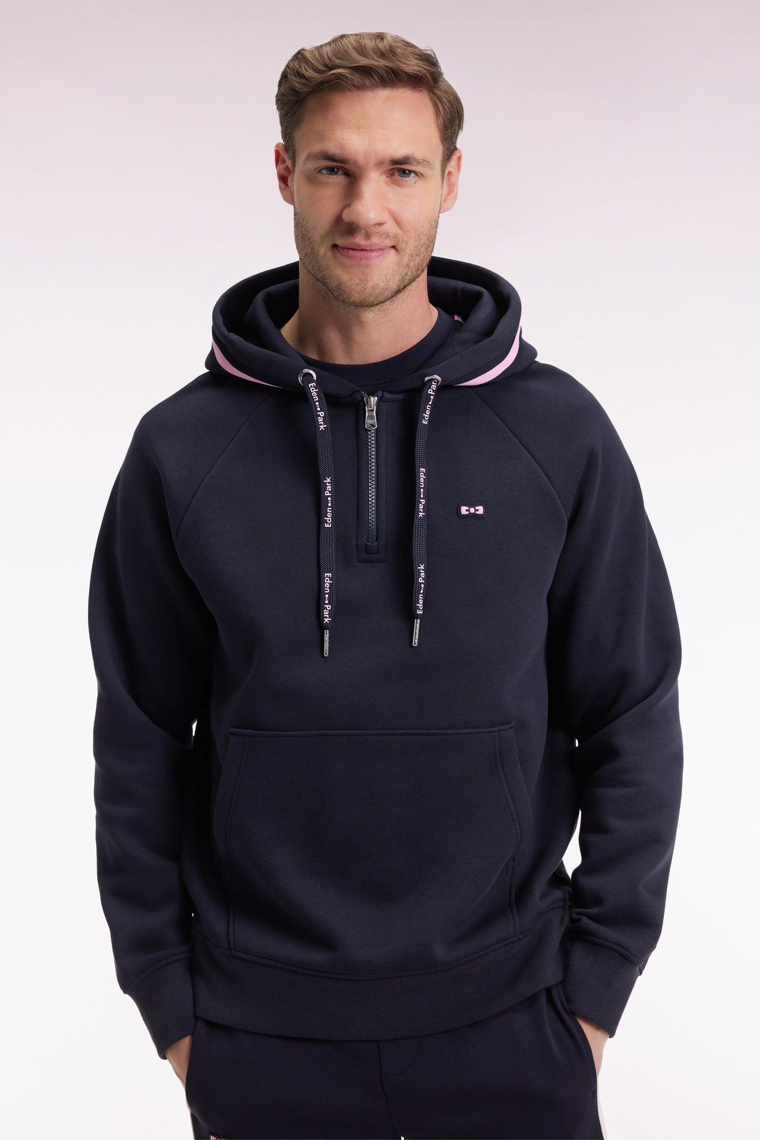 H25MAISW0049_BLF_a-hd-mface