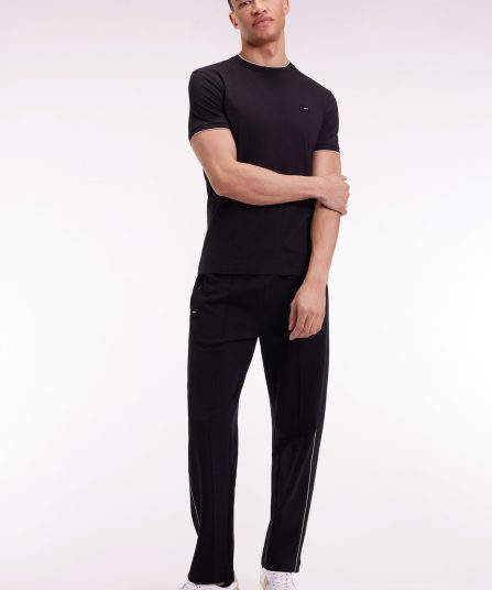 T-shirt à manches courtes en coton stretch noir coupe ajustée