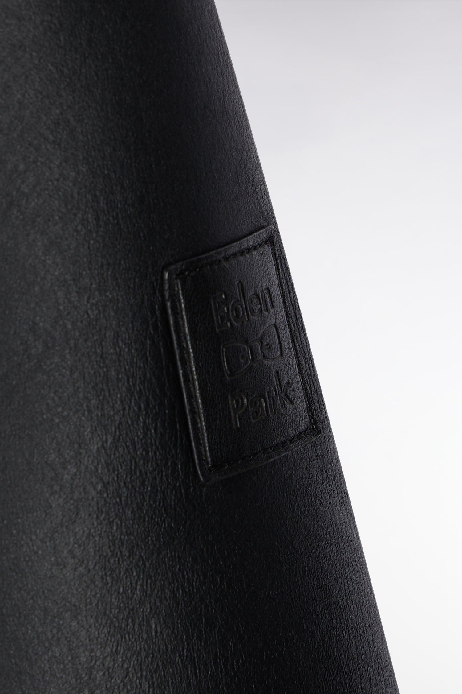 H25PAMBL0018_NO_f-hd-dos