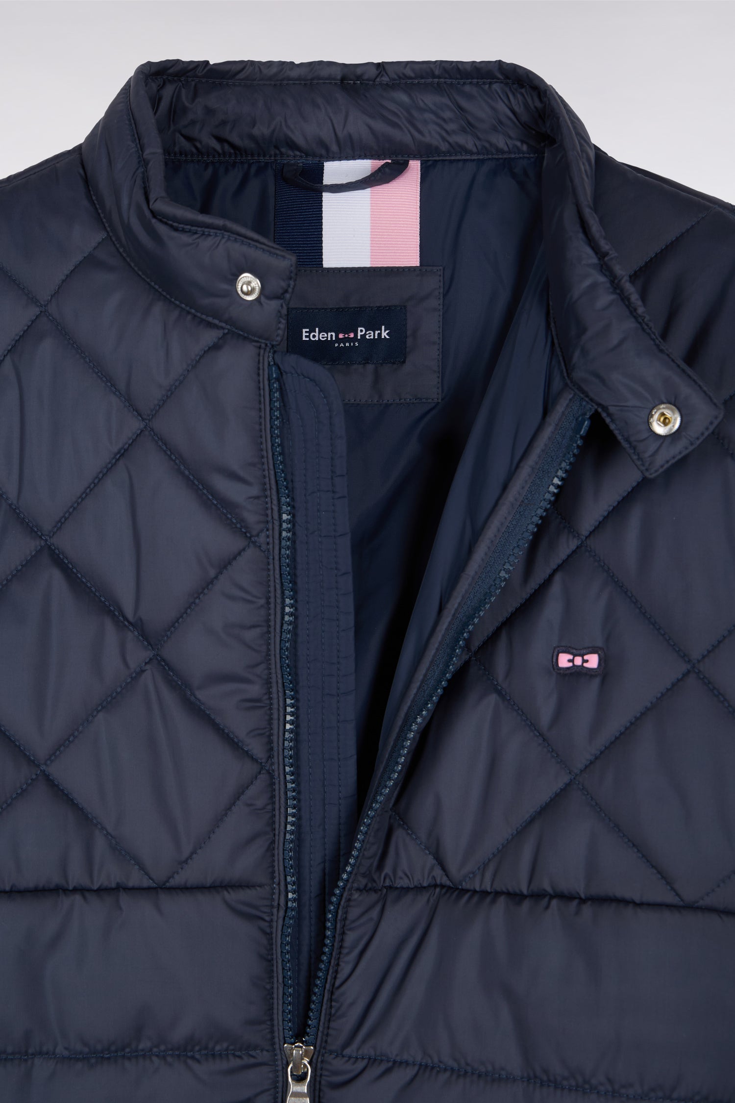 H25PAMDL0003_GRF13_f-hd-dos