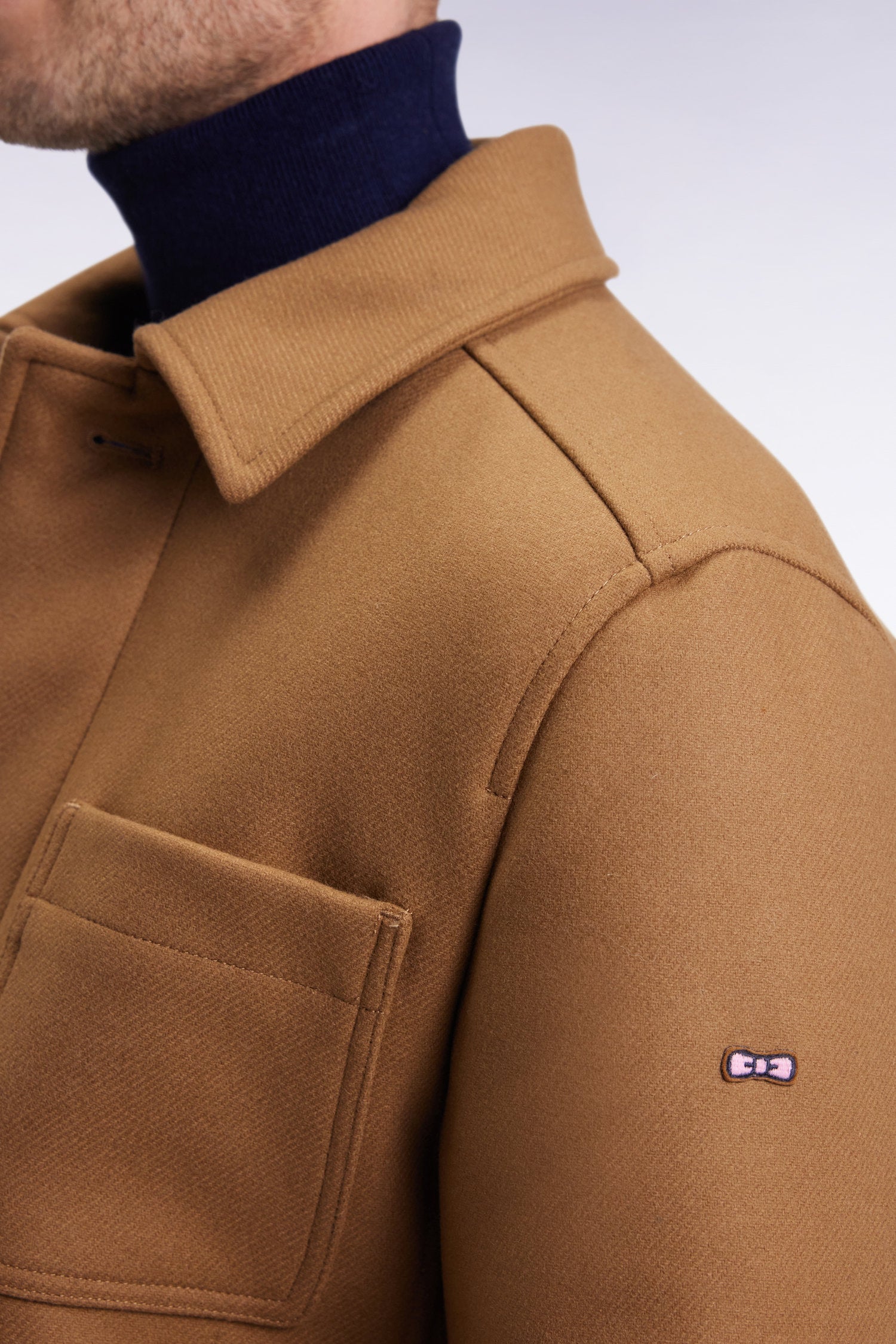 H25PAMSU0010_MAM5_c-hd-mfacepp