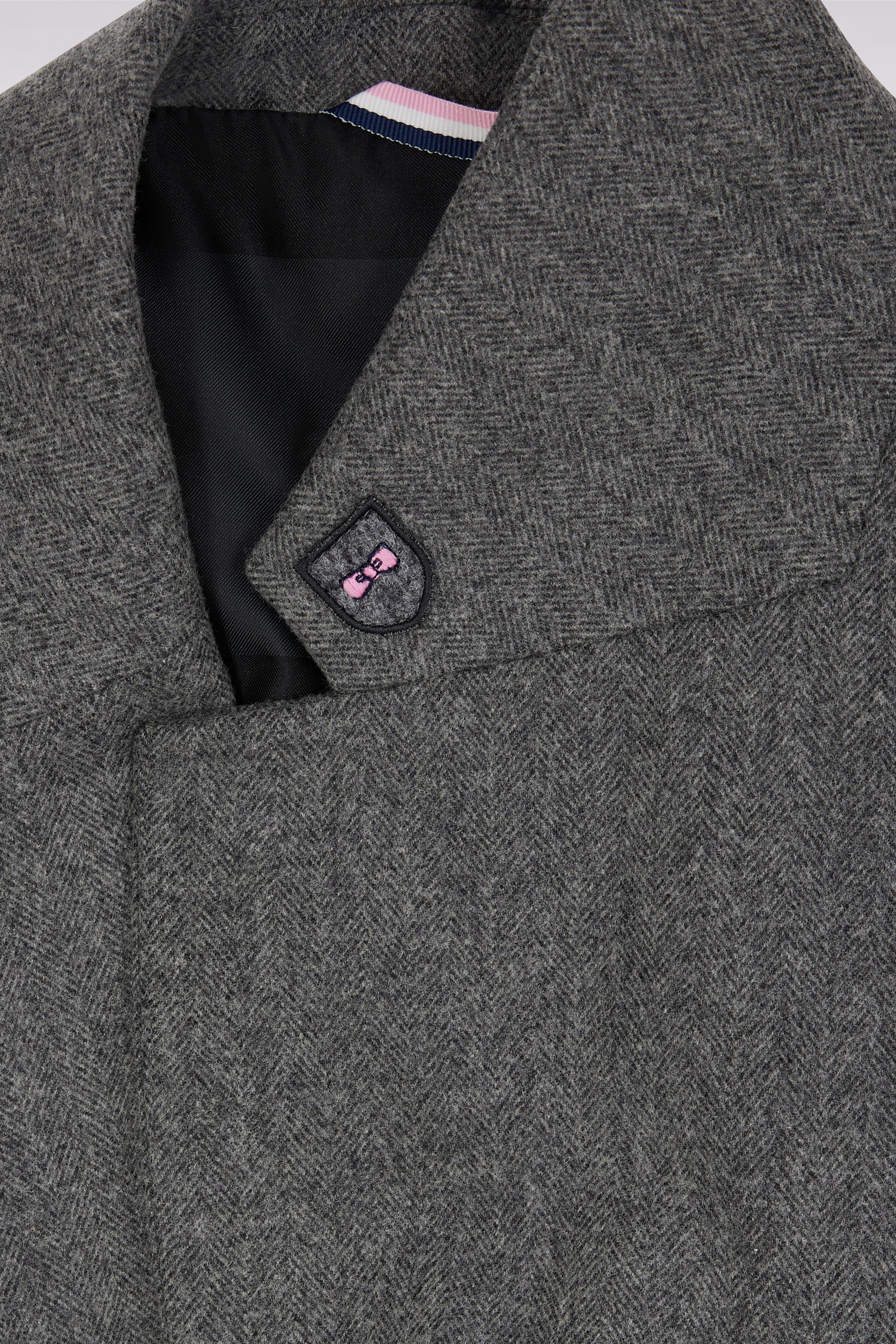 H25VESBL0003-GRF_P2_1